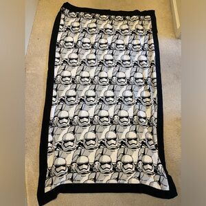 Disney Parks Star Wars fleece blanket.